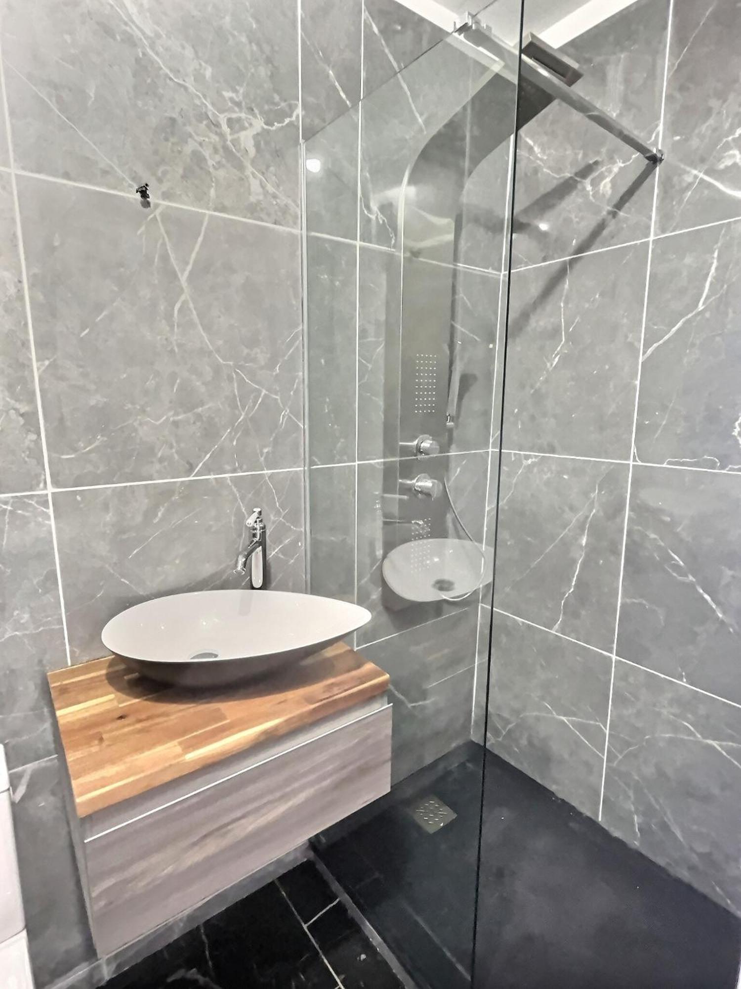 Appartement De Charme Avec Balcon Au Pied Des Commerces Béziers Zewnętrze zdjęcie