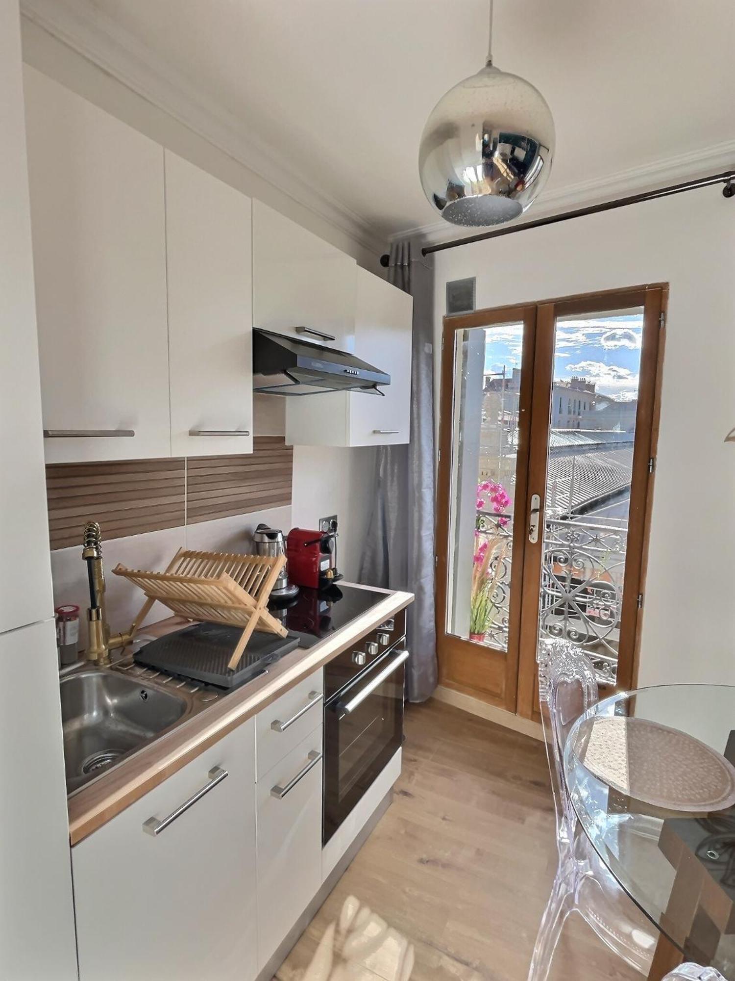 Appartement De Charme Avec Balcon Au Pied Des Commerces Béziers Zewnętrze zdjęcie